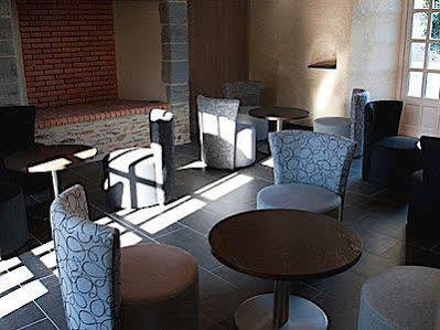 Logis Hotel Le Prieure Des Gourmands Chateaubriant Exterior photo